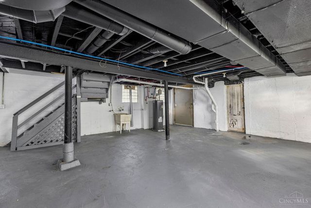 436 Hawthorne Avenue, Cincinnati, OH 45205