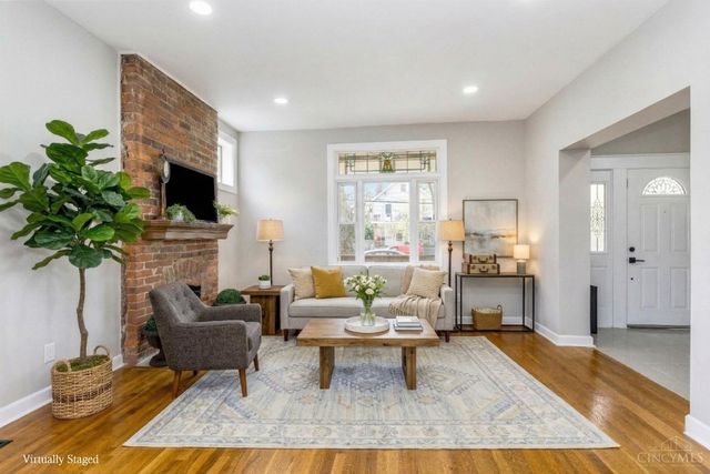 436 Hawthorne Avenue, Cincinnati, OH 45205
