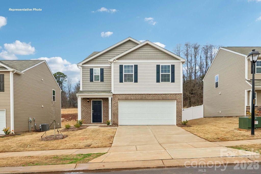 1402 Mammoth Road, Hickory, NC 28602