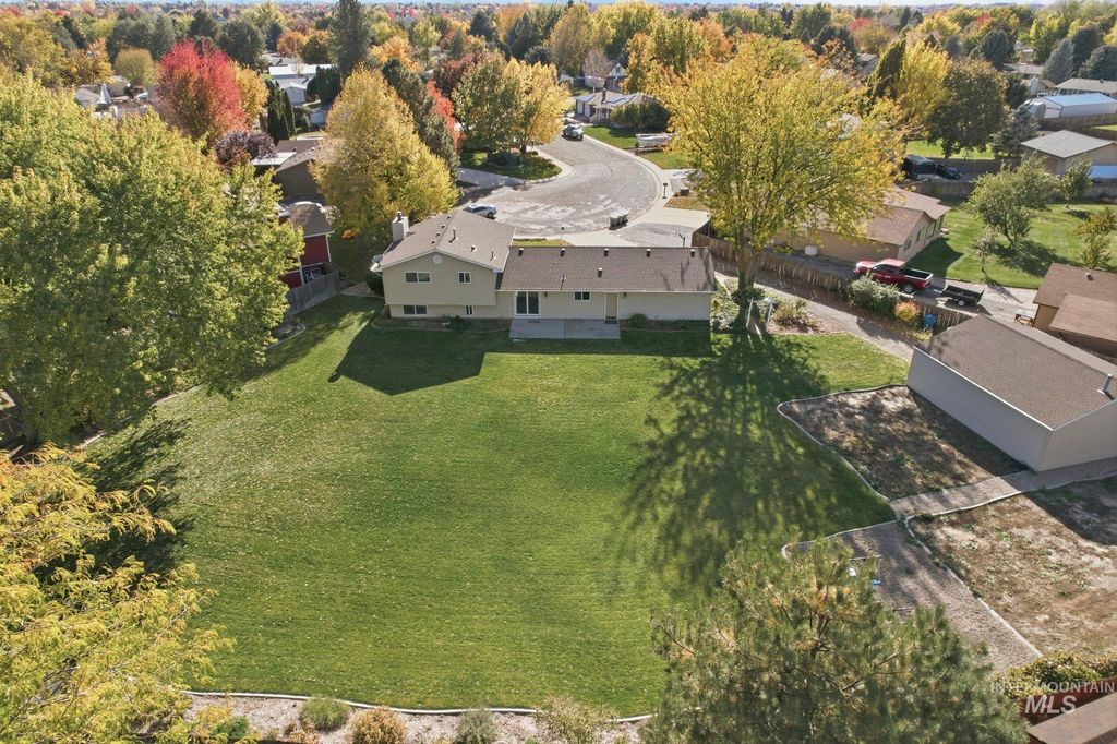 1132 S Amaya Pl, Boise, ID 83709