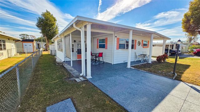 5250 BETMAR DRIVE, Zephyrhills, FL 33542