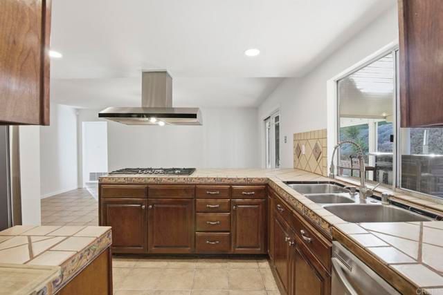 1904 Grove Road, El Cajon, CA 92020