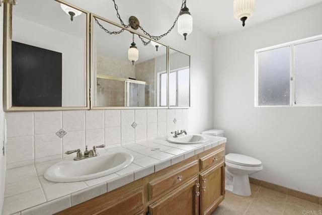 1904 Grove Road, El Cajon, CA 92020