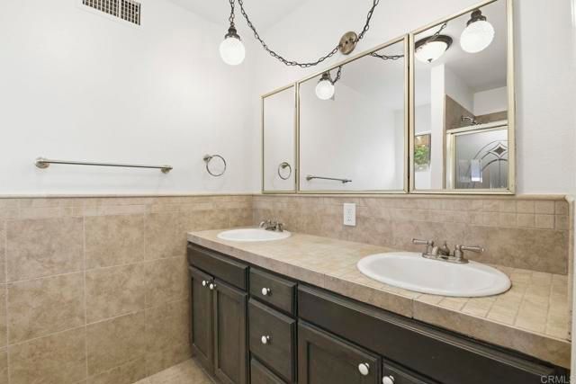 1904 Grove Road, El Cajon, CA 92020