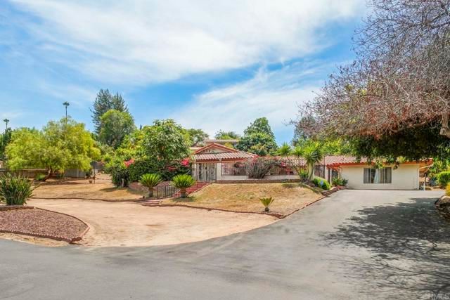 1904 Grove Road, El Cajon, CA 92020