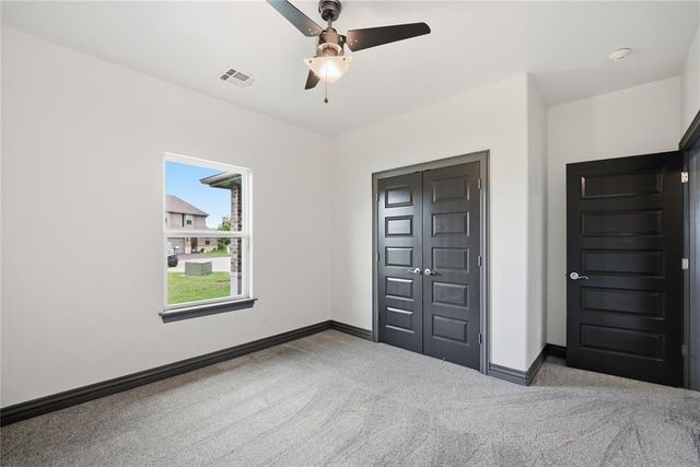 1405 Katelyn Court, Yukon, OK 73099