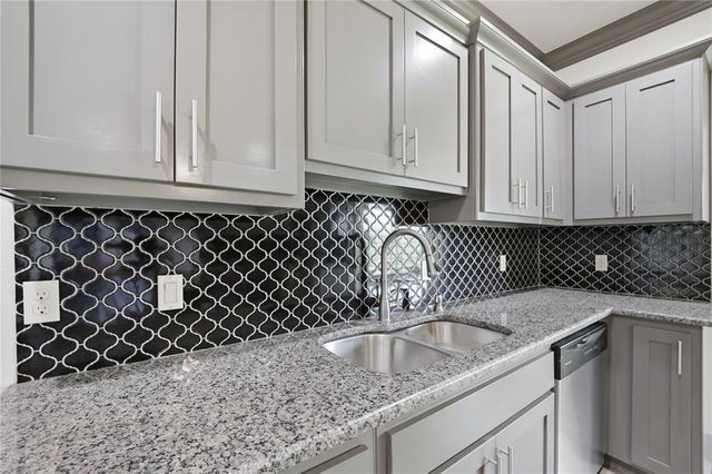 1405 Katelyn Court, Yukon, OK 73099