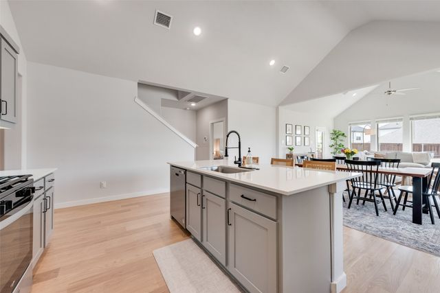 2037 Dovedale Drive, Forney, TX 75126