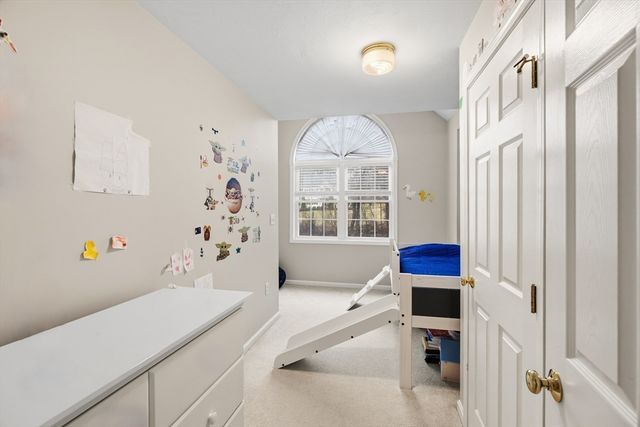 380 Richardson Road, Dracut, MA 01826