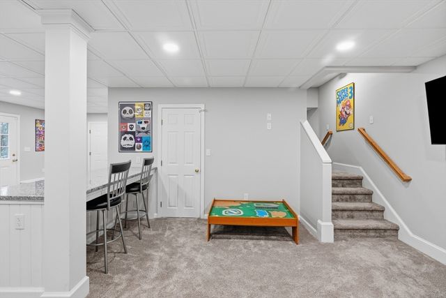 380 Richardson Road, Dracut, MA 01826