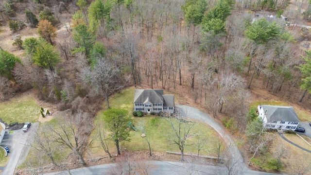 380 Richardson Road, Dracut, MA 01826