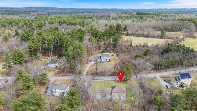 380 Richardson Road, Dracut, MA 01826