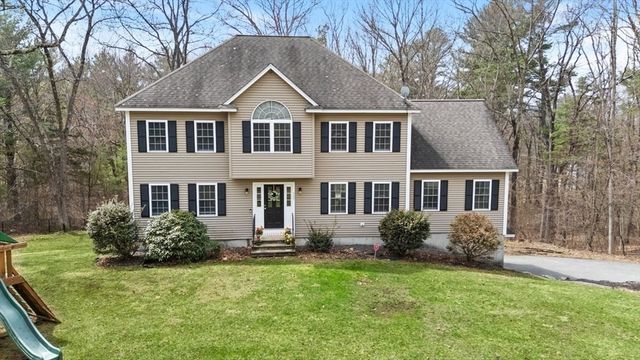 380 Richardson Road, Dracut, MA 01826