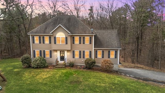 380 Richardson Road, Dracut, MA 01826