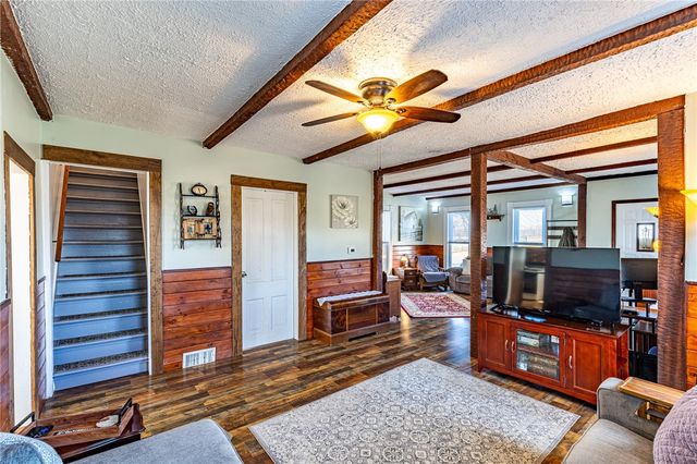 11 Hunter Street, Bergen, NY 14416