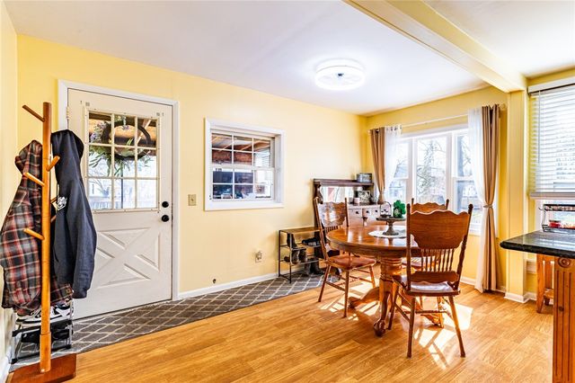 11 Hunter Street, Bergen, NY 14416