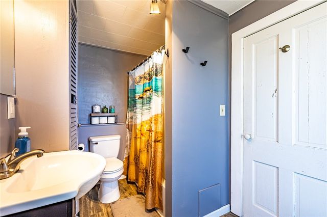 11 Hunter Street, Bergen, NY 14416