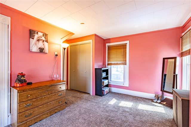 11 Hunter Street, Bergen, NY 14416