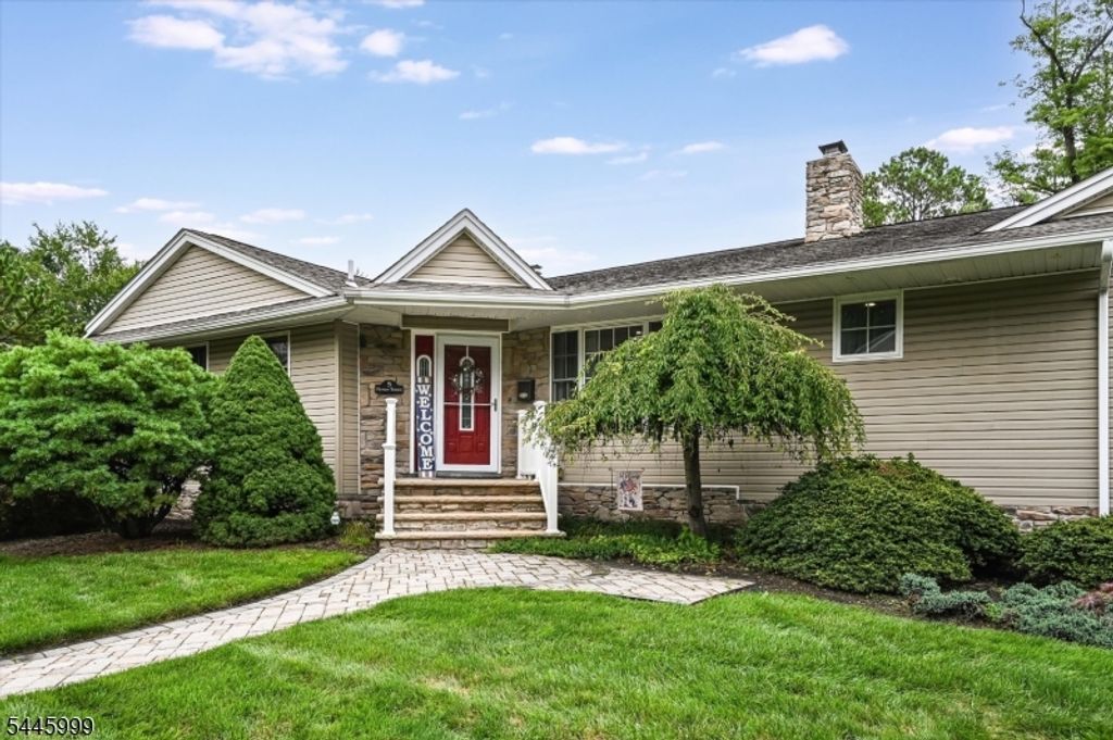 5 Harmer Ter, Wayne Twp., NJ 07470 — photo 3