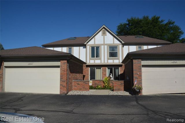 49617 Hamilton Court 28, Utica, MI 48315