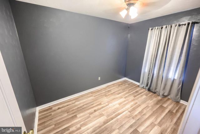 24 SQUIRE CIR, Mcsherrystown, PA 17344