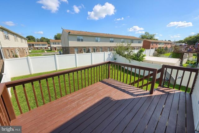 24 SQUIRE CIR, Mcsherrystown, PA 17344