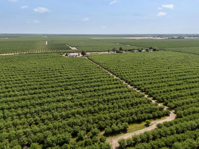 17269 Avenue 24, Chowchilla, CA 93610