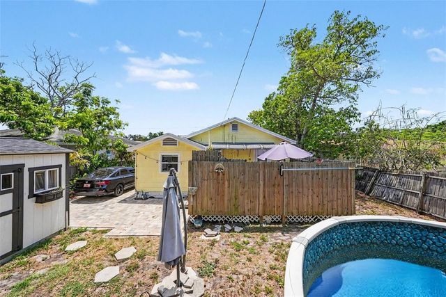 2827 9TH AVENUE N, St Petersburg, FL 33713
