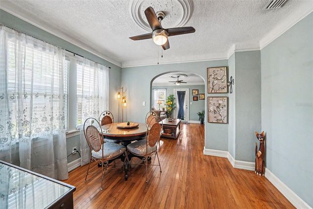 2827 9TH AVENUE N, St Petersburg, FL 33713