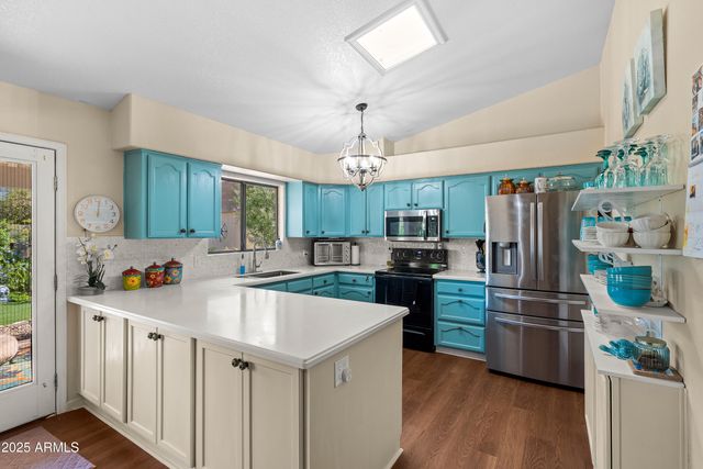 2563 GOLDEN EAGLE Drive, Sierra Vista, AZ 85650