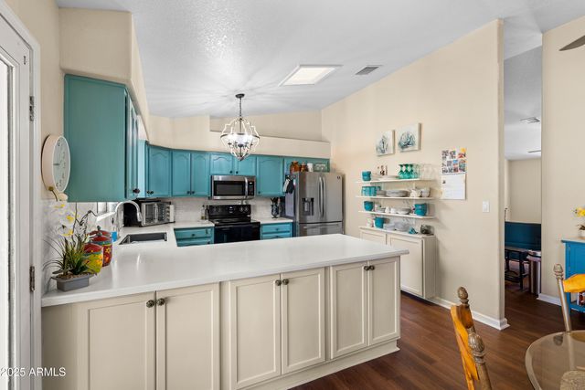 2563 GOLDEN EAGLE Drive, Sierra Vista, AZ 85650