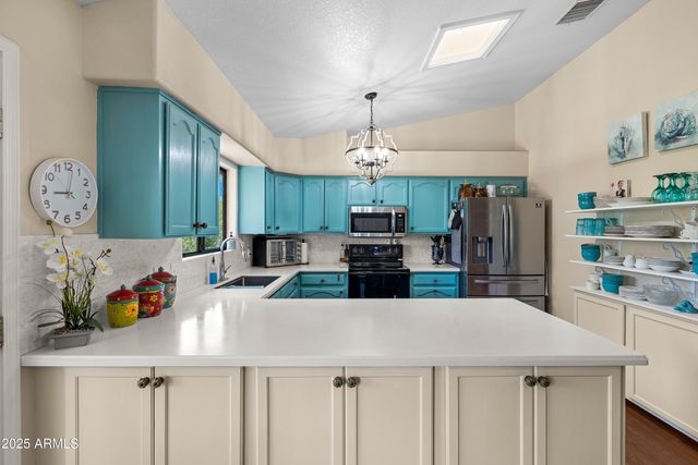 2563 GOLDEN EAGLE Drive, Sierra Vista, AZ 85650