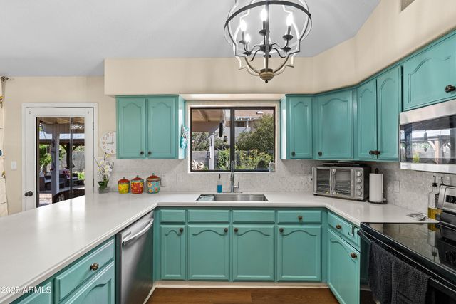 2563 GOLDEN EAGLE Drive, Sierra Vista, AZ 85650