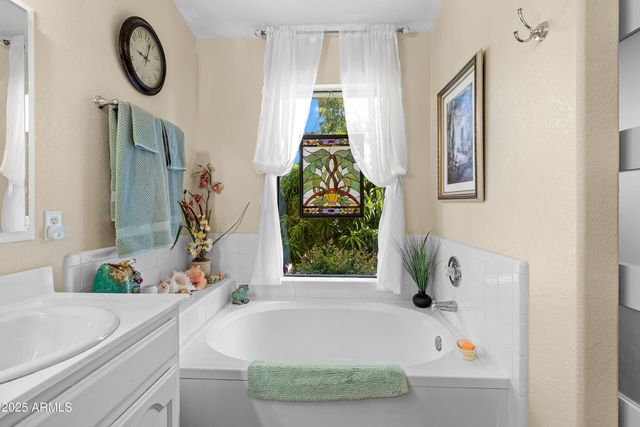 2563 GOLDEN EAGLE Drive, Sierra Vista, AZ 85650