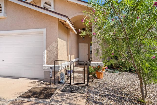 2563 GOLDEN EAGLE Drive, Sierra Vista, AZ 85650