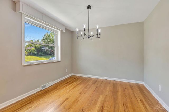 8613 Brent Drive, Springfield Twp., OH 45231