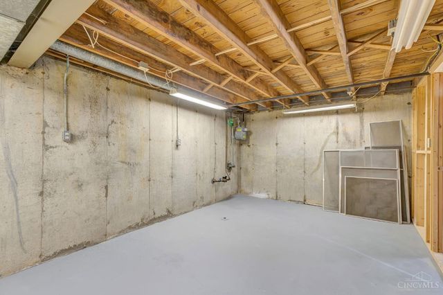 8613 Brent Drive, Springfield Twp., OH 45231