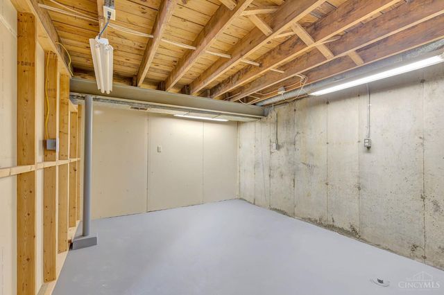 8613 Brent Drive, Springfield Twp., OH 45231