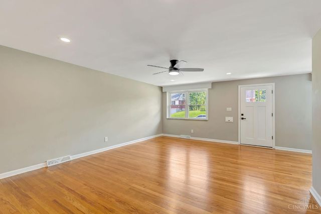 8613 Brent Drive, Springfield Twp., OH 45231