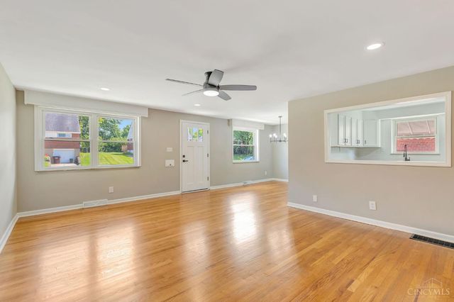 8613 Brent Drive, Springfield Twp., OH 45231