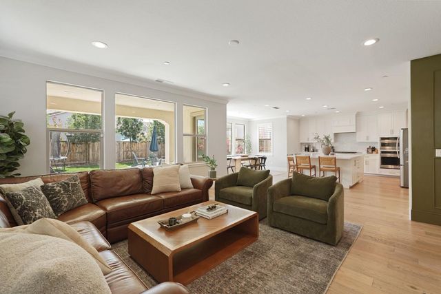 2906 Ashton St, Lodi, CA 95242