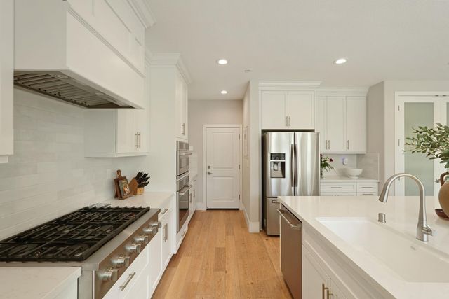 2906 Ashton St, Lodi, CA 95242