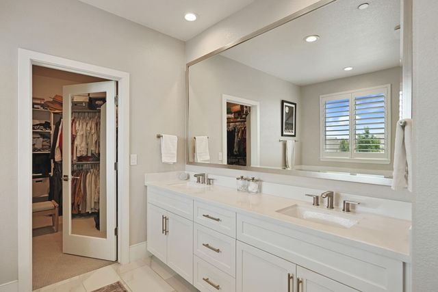 2906 Ashton St, Lodi, CA 95242