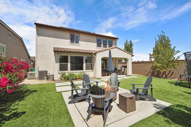 2906 Ashton St, Lodi, CA 95242