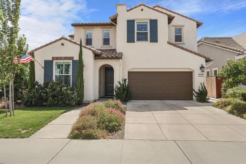 2906 Ashton St, Lodi, CA 95242
