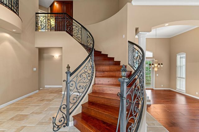 2420 Loch Way, El Dorado Hills, CA 95762