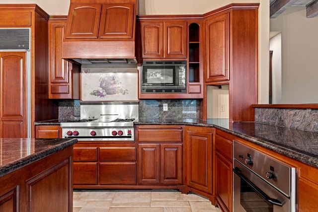 2420 Loch Way, El Dorado Hills, CA 95762