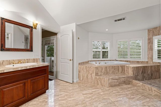 2420 Loch Way, El Dorado Hills, CA 95762