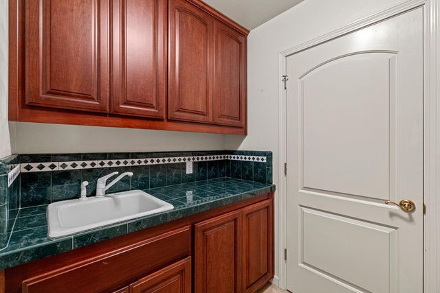 2420 Loch Way, El Dorado Hills, CA 95762