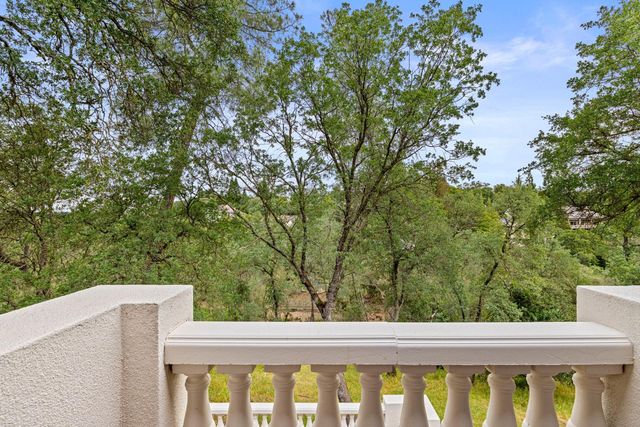 2420 Loch Way, El Dorado Hills, CA 95762